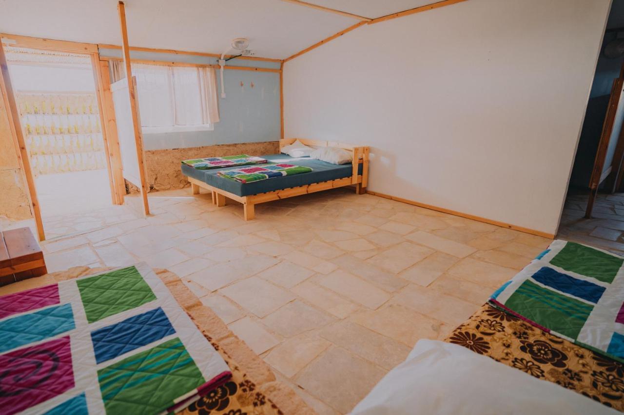 Desert Shade Camp חוות צל מדבר Villa Mitzpe Ramon Buitenkant foto