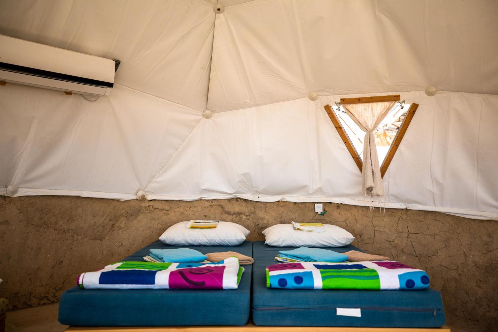Desert Shade Camp חוות צל מדבר Villa Mitzpe Ramon Buitenkant foto